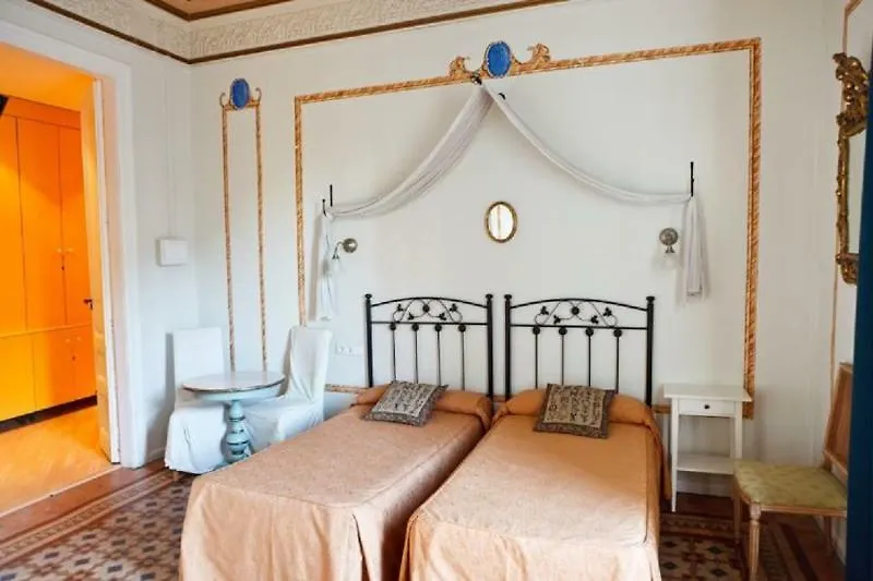 Casa Consell Gran Via, Guest House Barcelona