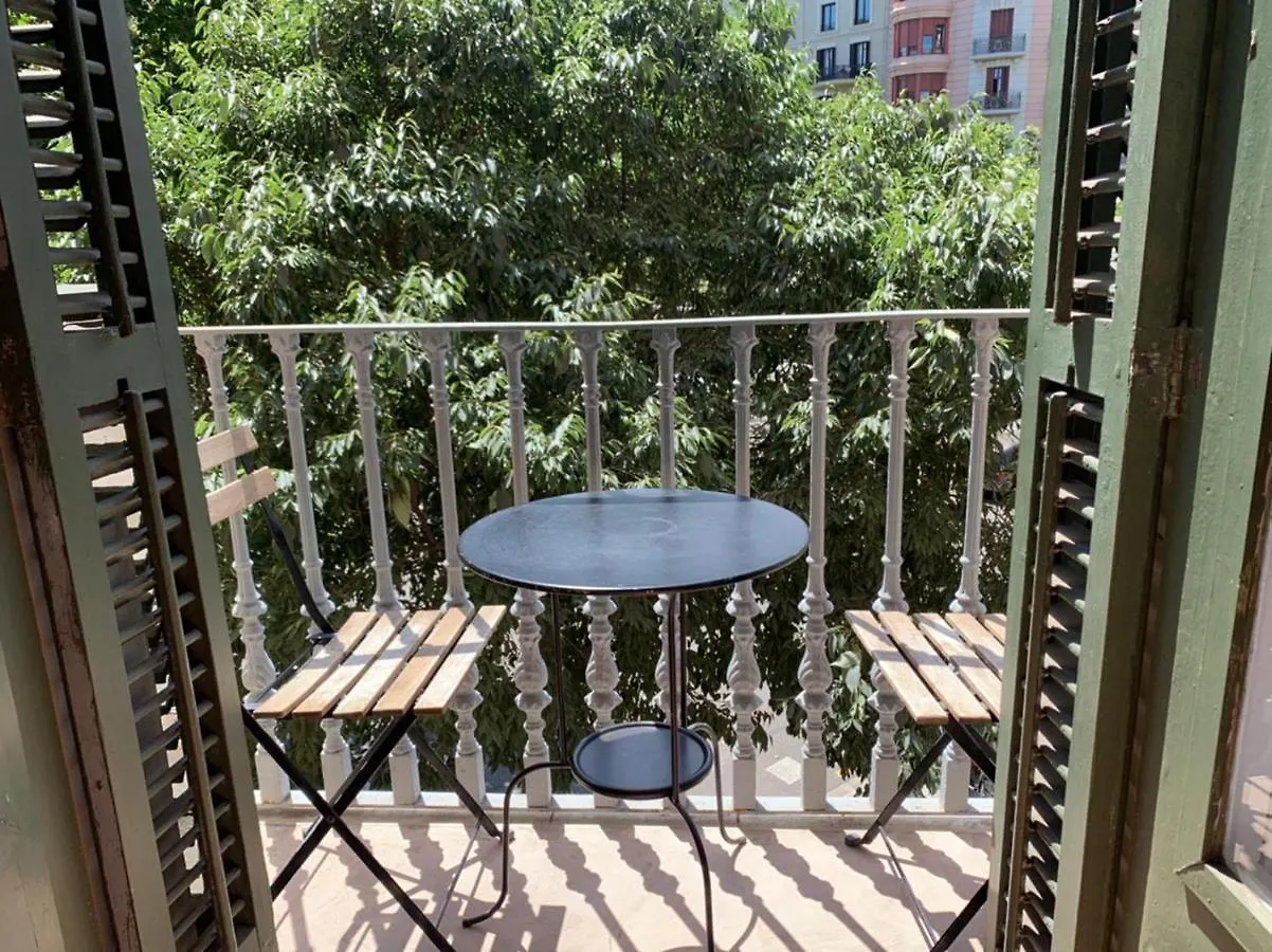 Casa Consell Gran Via, Guest House Barcelona